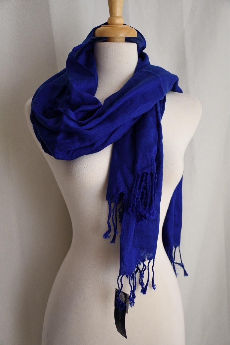New With Tags Lands’ End Solid Bright Blue Soft Scarf With Fringe New In Bag 73”
